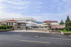 emma-lashes-factory-wholesale-3d-mink-lashes-with-custom-packaging